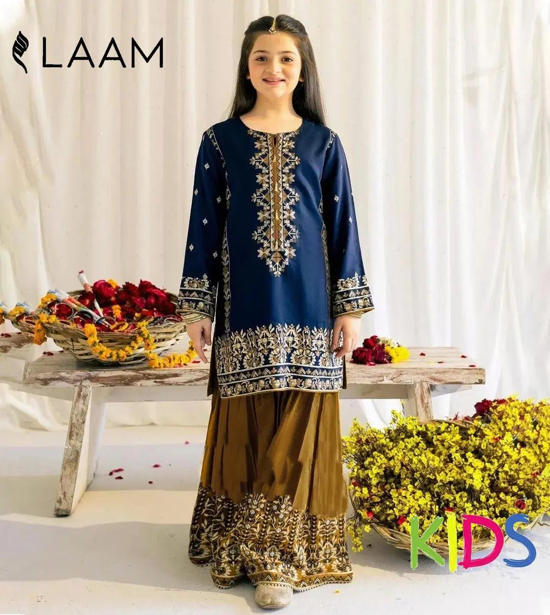 3 Pcs Girl's Lawn Embroidered Unstitched Suit